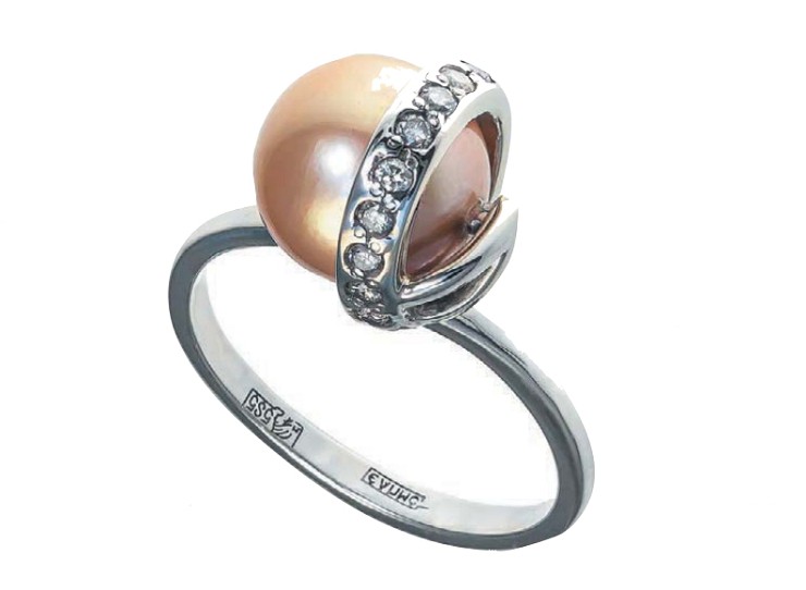 Кольцо с золотистым жемчугом Южных морей и бриллиантами 