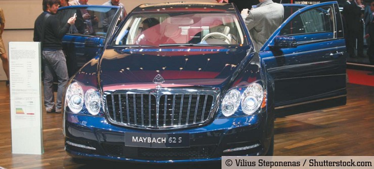 Maybach 62 S на выставке в рамках 81-го Международного автосалона Palexpo-Geneva. Женева, Швейцария, 2 марта 2011 г.