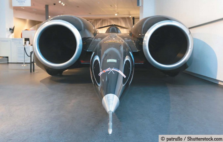 Thrust SSC Supersonic Саг, самый быстрый автомобиль в мире и рекордсмен скорости в Музее транспорта. Ковентри, Англия, 4 ноября 2016 г.