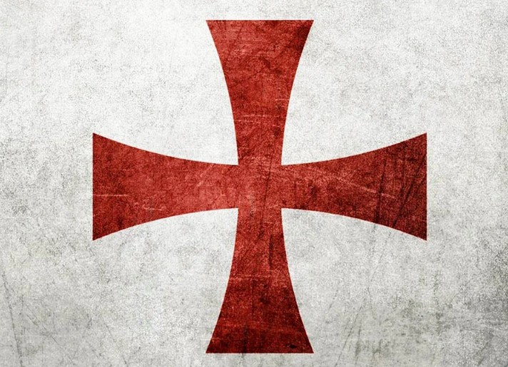 Крест тамплиеров был официально утверждён папой как знак ордена в 1141 г. 