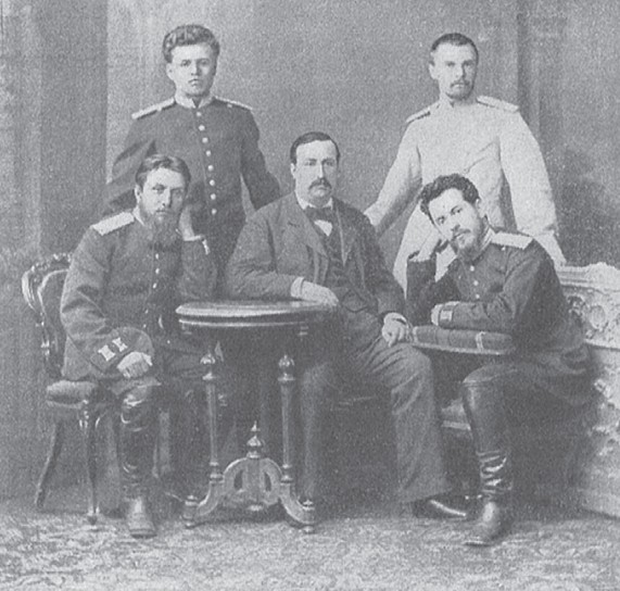 Бородин с группой своих учеников — выпускников МХА. 1878 год