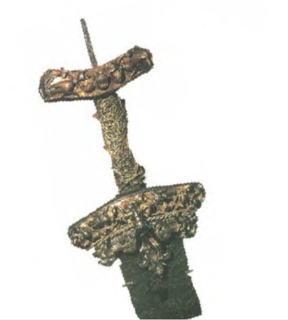 Рукоятка варяжского меча 
