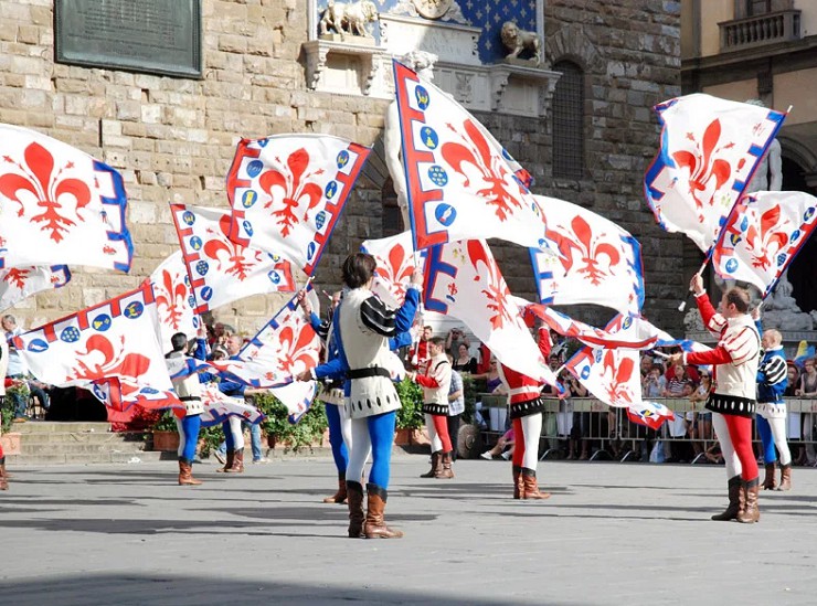 Торжественное шествие на праздник Богоявления во Флоренции