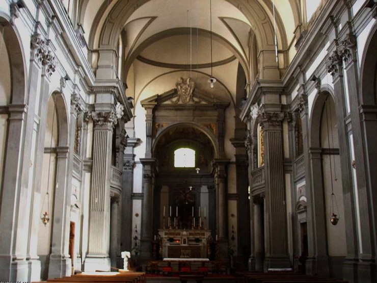 Интерьер церкви Сан-Феличита во Флоренции