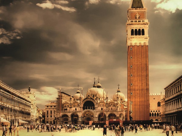 Башня на площади Святого Марка в Венеции