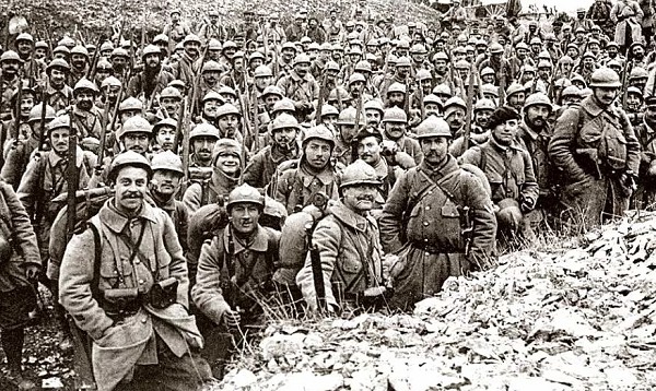 Французские солдаты под Верденом. Фотография 1916 г.