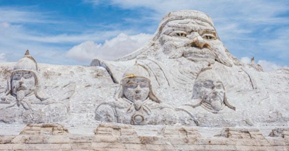 Монумент Чингисхану в Китае