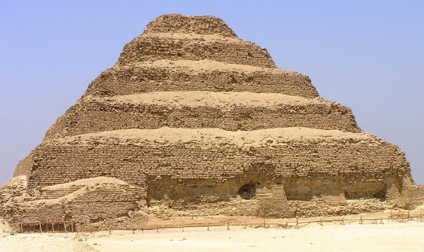 Пирамида Джосера в Саккаре