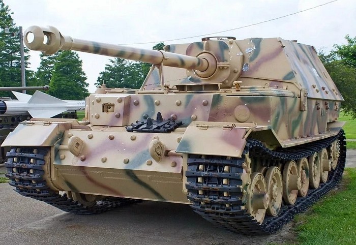танк Фердинанд