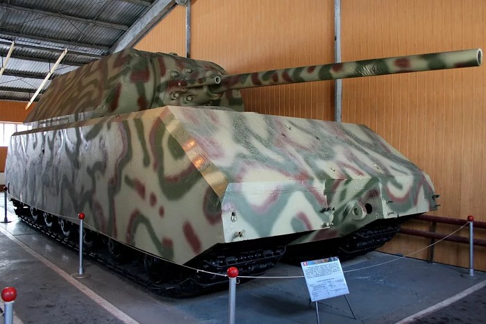 Толщина брони танка «Маус»