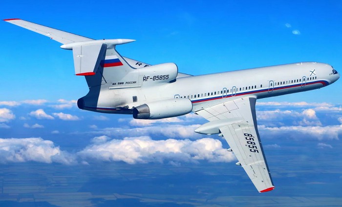 пассажирский самолет Ту-154