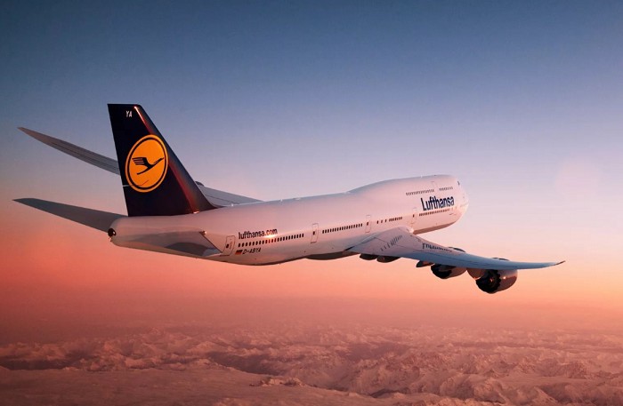 пассажирский самолет БОИНГ 747