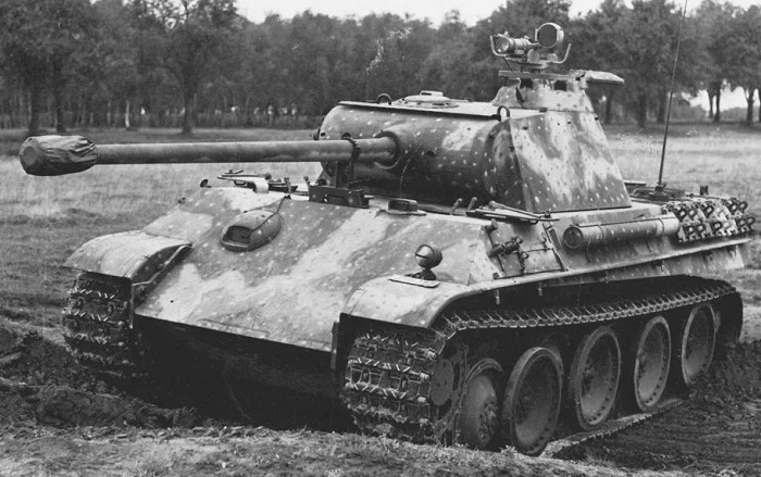 пантера танк