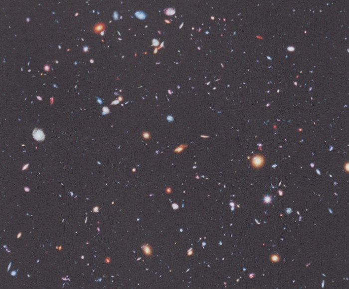 галактики в удаленной части Вселенной