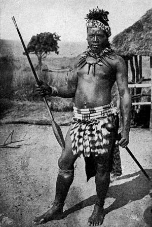 зулусский воин